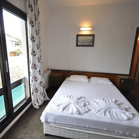 Kabasakal Hotel Çeşme 外观 照片