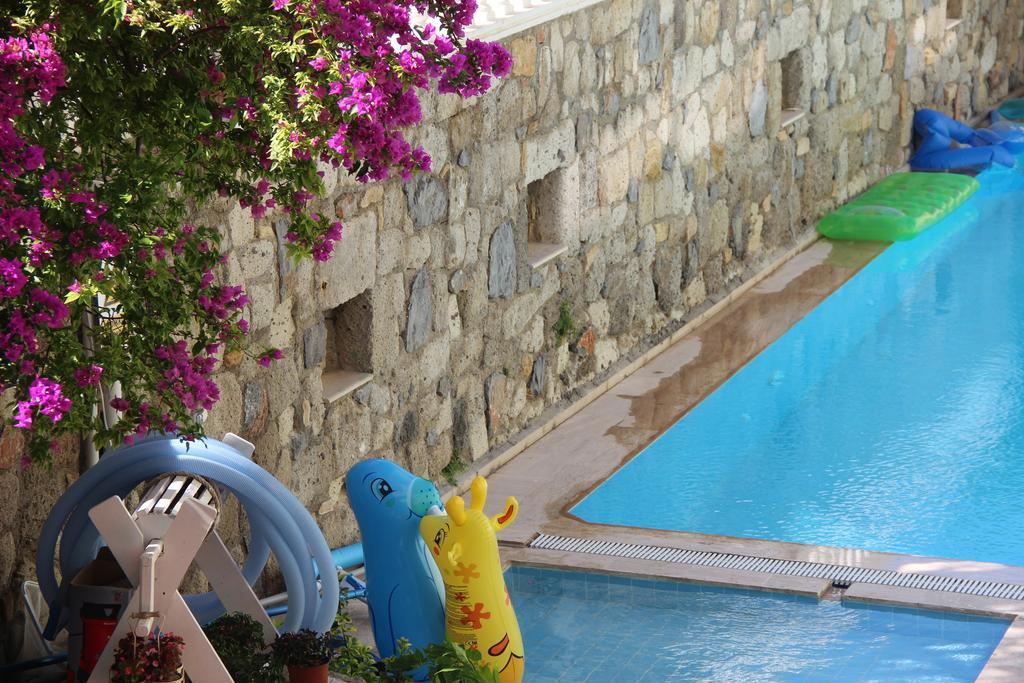 Kabasakal Hotel Çeşme 外观 照片