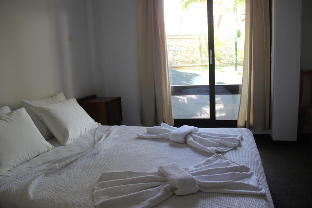 Kabasakal Hotel Çeşme 客房 照片