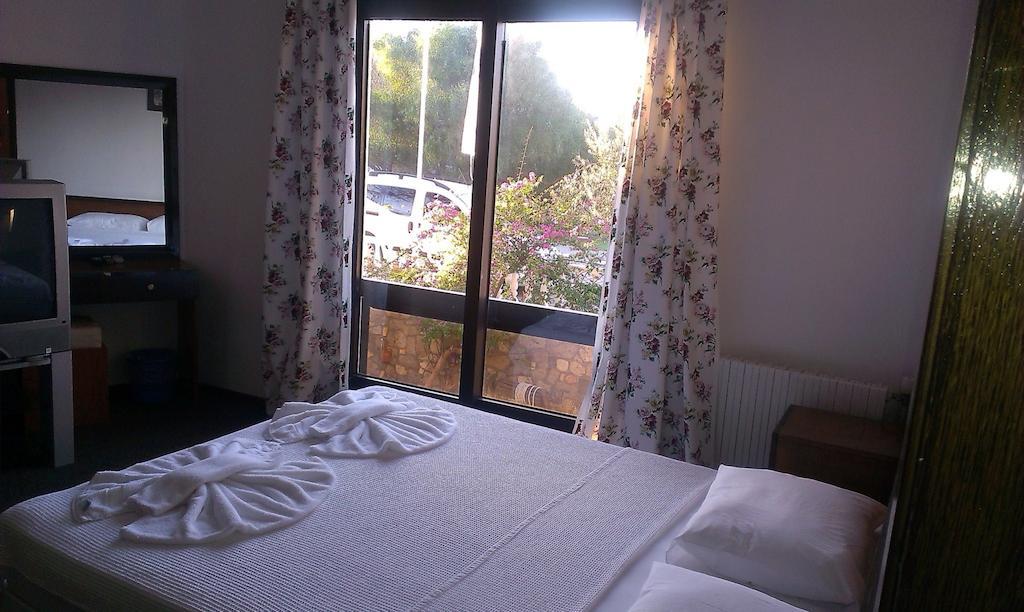 Kabasakal Hotel Çeşme 客房 照片